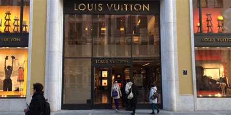 louis vuitton maximilianstraße|louis vuitton münchen.